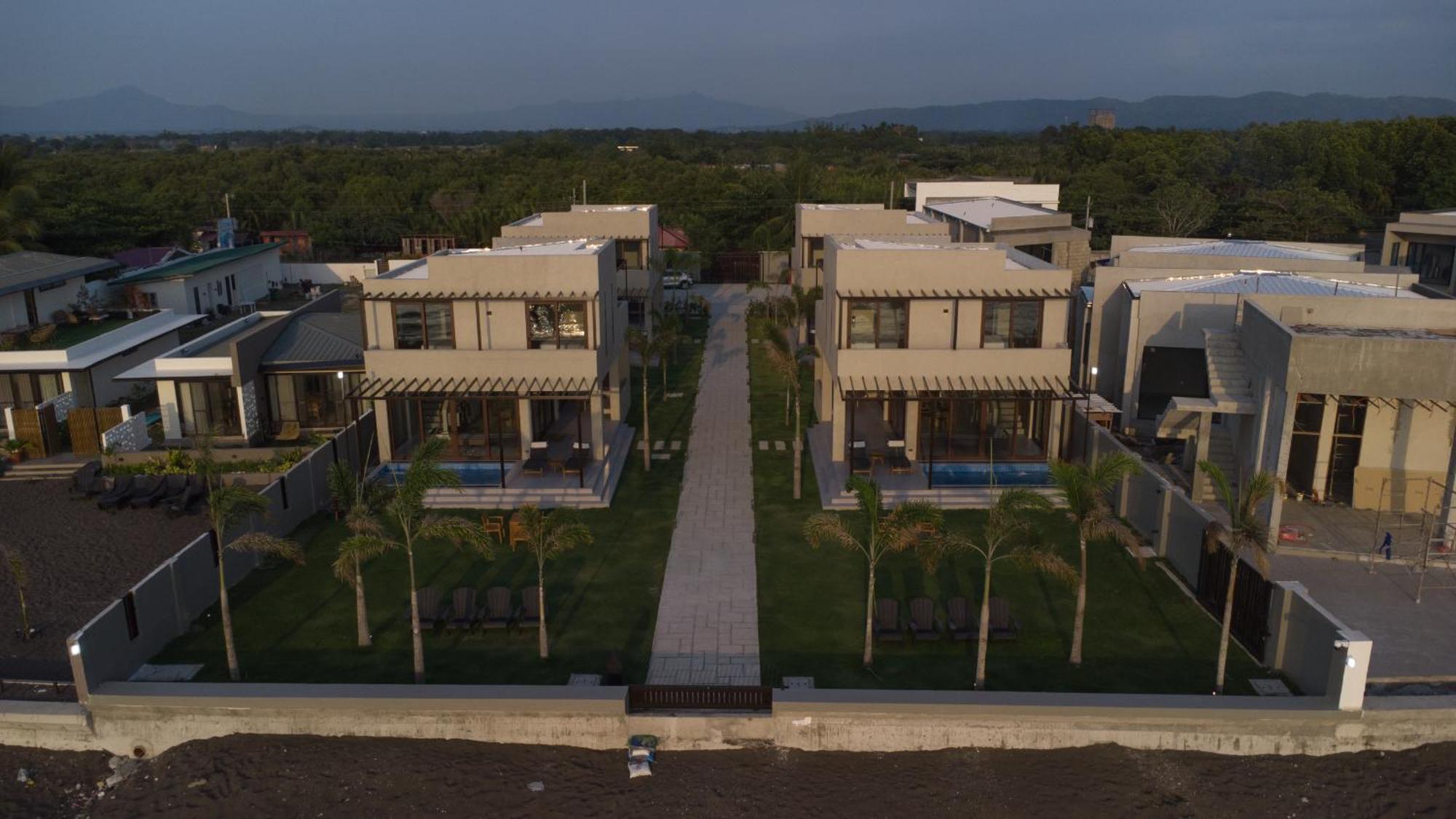 Araya Beach Casas Batangas Exterior foto