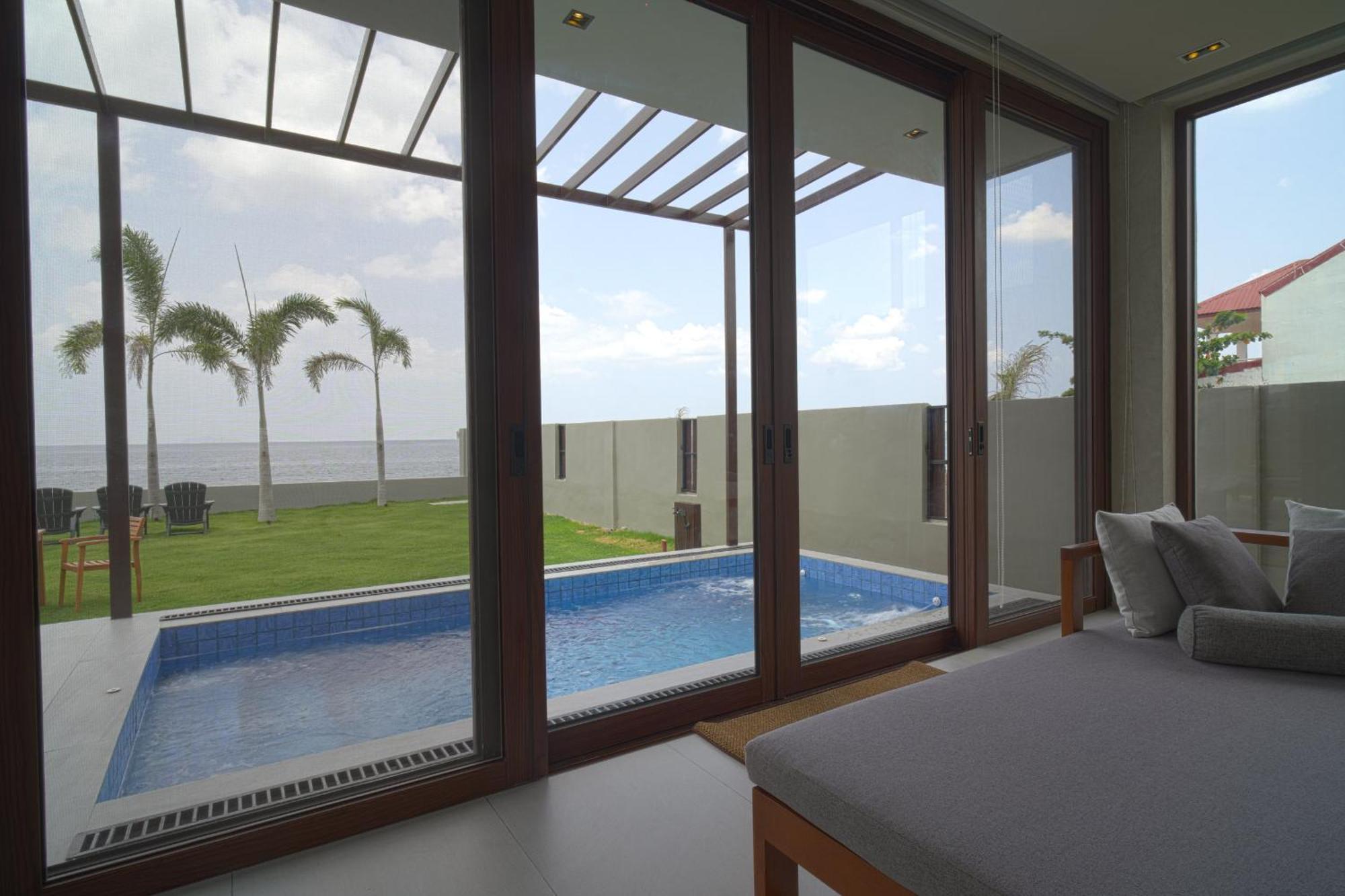 Araya Beach Casas Batangas Exterior foto